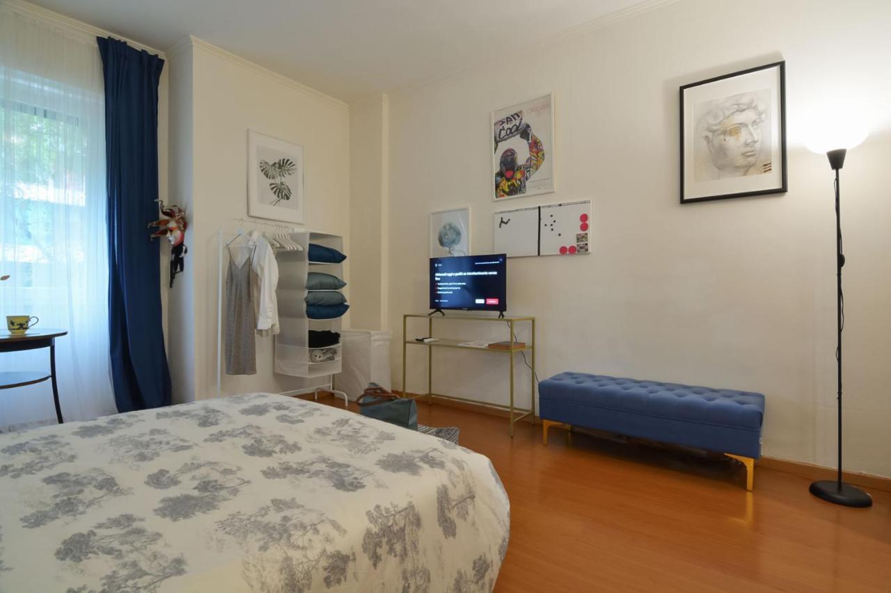 Milano Lights Hotel Bagian luar foto