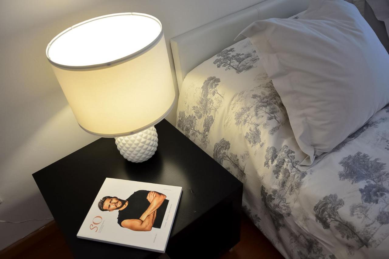Milano Lights Hotel Bagian luar foto